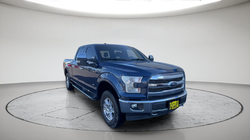 Used 2017 Ford F150 Lariat w/ Equipment Group 502A Luxury AWD/4WD image 4
