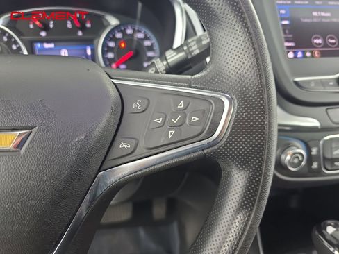 Used 2021 Chevrolet Equinox LT image 15