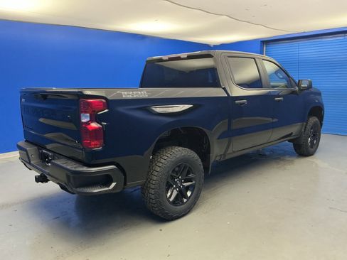 New 2026 Chevrolet Silverado 1500 Custom Trail Boss w/ Midnight Edition AWD/4WD image 7