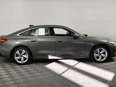 Used 2025 Audi A5 2.0T Premium w/ Convenience Package AWD/4WD image 7