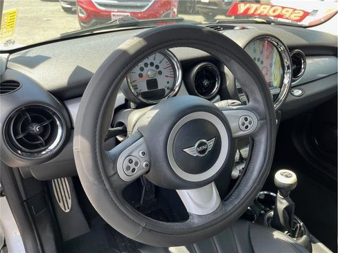 Used 2007 MINI Cooper S image 7
