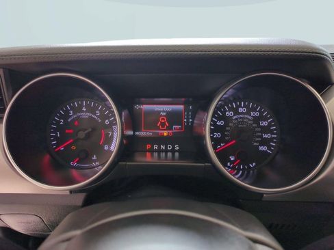 Used 2022 Ford Mustang Premium RWD image 15