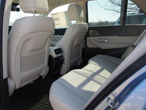 New 2026 Mercedes-Benz GLE 450 4MATIC image 26