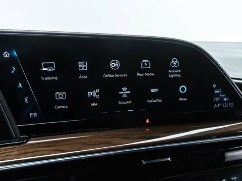 Used 2022 Cadillac Escalade Sport Platinum w/ Heavy-Duty Trailer Package AWD/4WD image 18