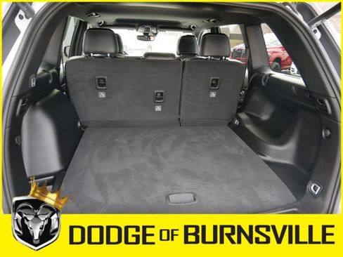 Used 2023 Jeep Grand Cherokee Altitude image 13