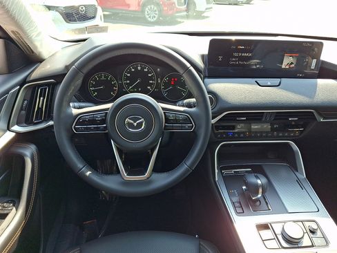New 2026 MAZDA CX-90 3.3 Turbo w/ Preferred Package AWD/4WD image 12