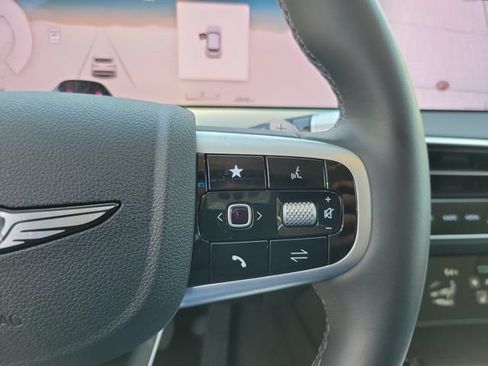 Used 2026 Genesis GV70 2.5T AWD/4WD image 18