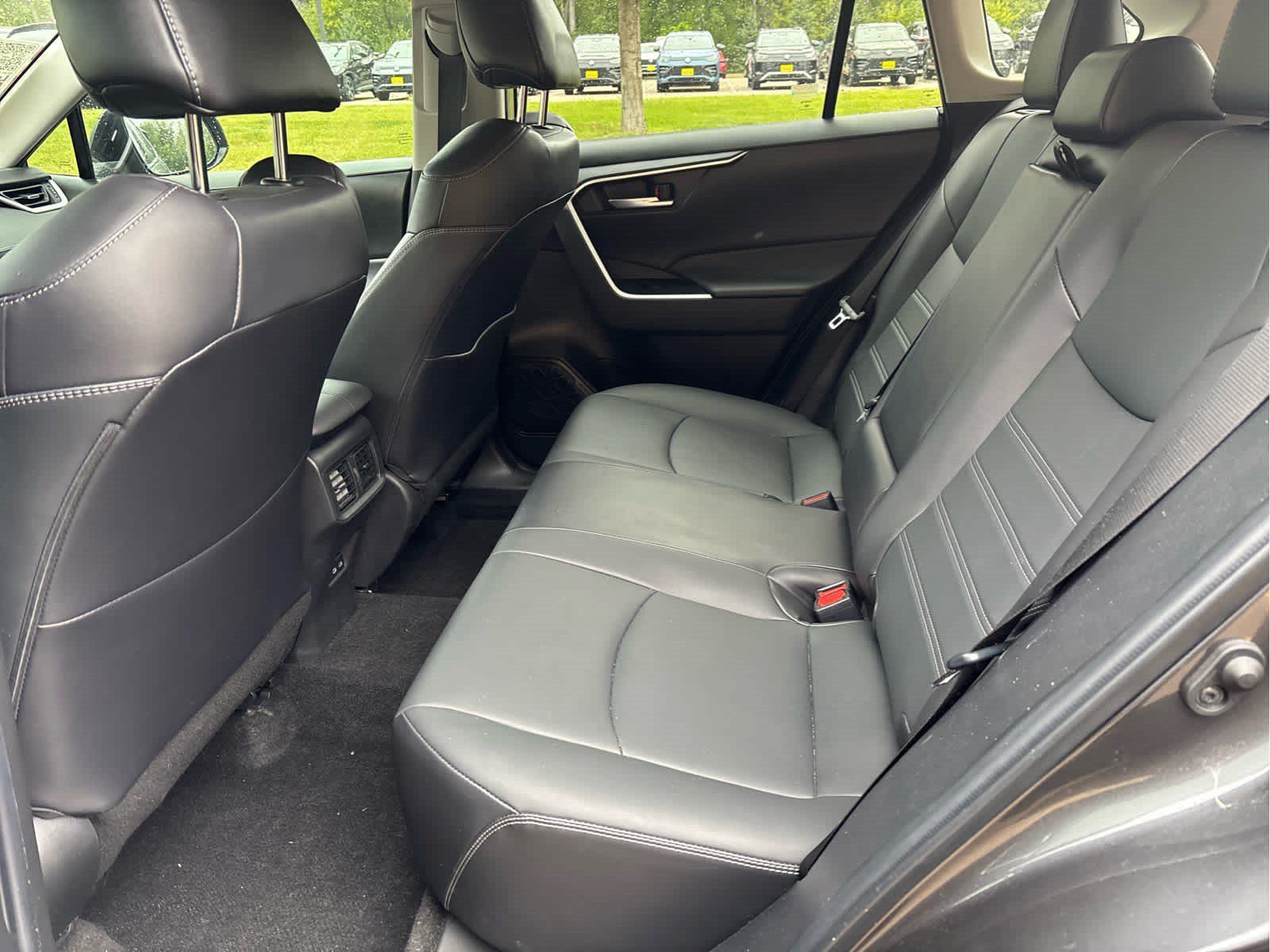Certified 2023 Toyota RAV4 XLE Premium AWD/4WD image 6