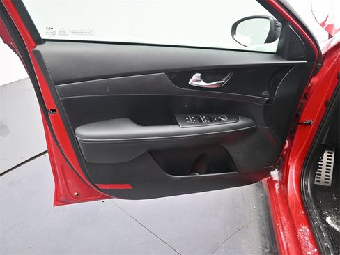 Certified 2024 Kia Forte GT-Line w/ GT-Line Premium Package image 18