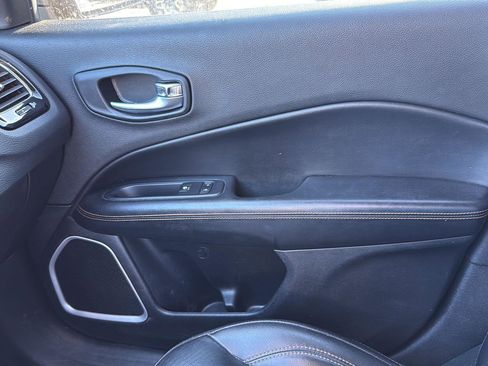 Used 2019 Jeep Compass Limited w/ Safety & Security Group image 21