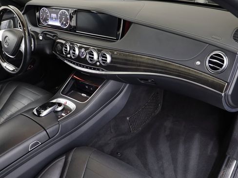 Used 2016 Mercedes-Benz S 550 4MATIC Sedan image 22