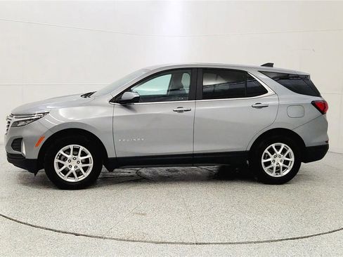 Used 2024 Chevrolet Equinox LT w/ LPO, Floor Liner Package image 4