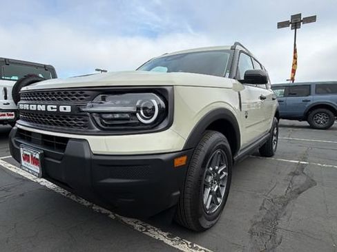 New 2025 Ford Bronco Sport Big Bend image 9