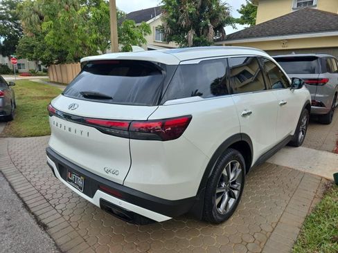 Certified 2023 INFINITI QX60 Luxe image 9
