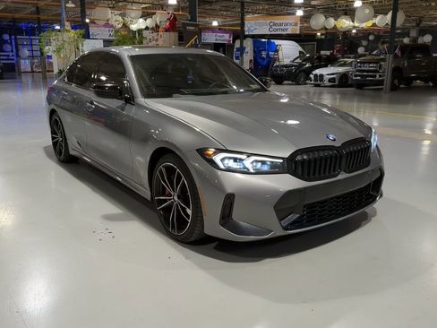 Used 2023 BMW 330i xDrive Sedan w/ M Sport Package image 5