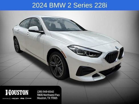 Used 2024 BMW 228i Gran Coupe FWD image 4