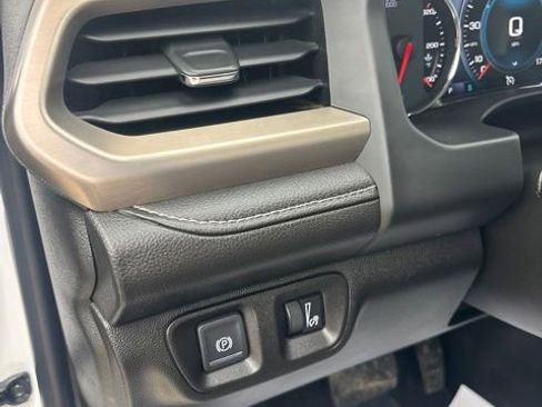 Used 2018 GMC Acadia Denali w/ Technology Package AWD/4WD image 25