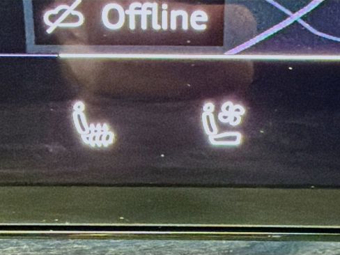 Certified 2025 Audi Q5 Premium Plus w/ Premium Plus image 21