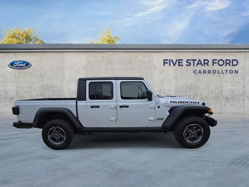 Used 2023 Jeep Gladiator Rubicon w/ LED Lighting Group AWD/4WD image 9