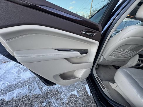 Used 2012 Cadillac SRX Luxury image 15