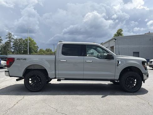 Used 2024 Ford F150 XLT AWD/4WD image 9
