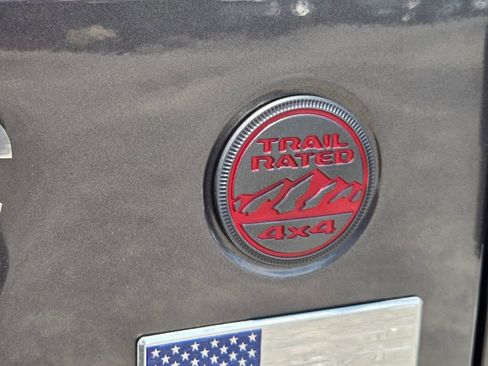Certified 2022 Jeep Wrangler Rubicon AWD/4WD image 13