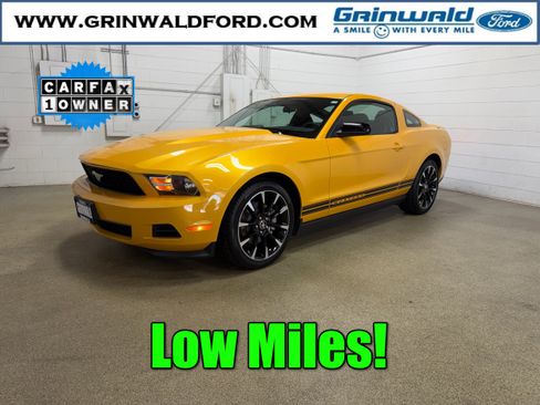 Used 2012 Ford Mustang Coupe w/ V6 Performance Pkg RWD image 1