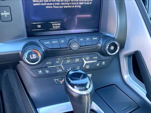 Used 2019 Chevrolet Corvette Stingray Coupe image 25