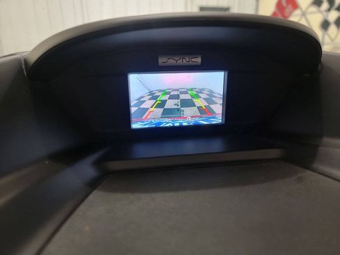 Used 2018 Ford Escape SE FWD image 27