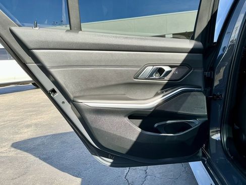 Used 2023 BMW M3 Competition image 29