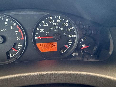 Used 2017 Nissan Frontier SV RWD image 16