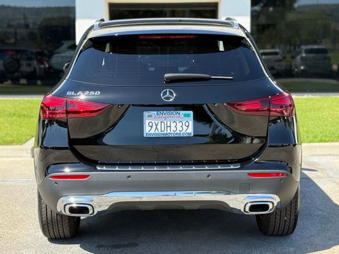 Used 2025 Mercedes-Benz GLA 250 image 14