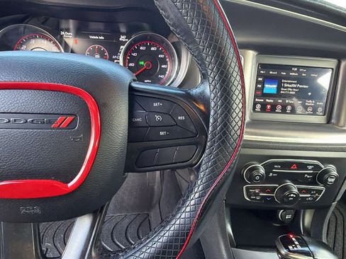Used 2020 Dodge Charger SXT RWD image 20