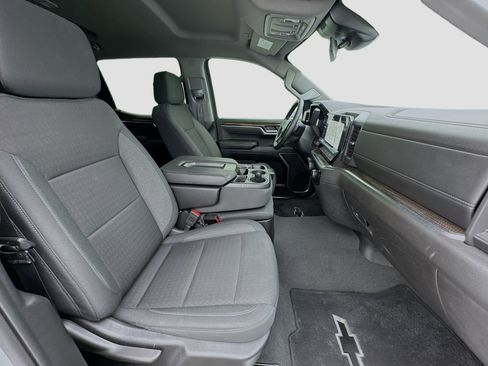 Used 2025 Chevrolet Silverado 1500 RST image 19