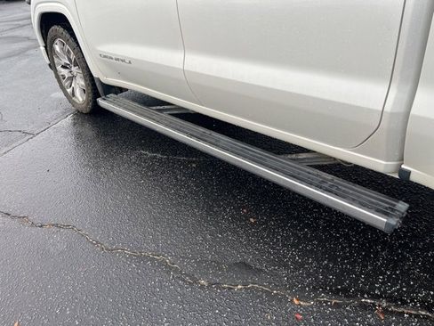 Used 2023 GMC Sierra 1500 Denali image 32