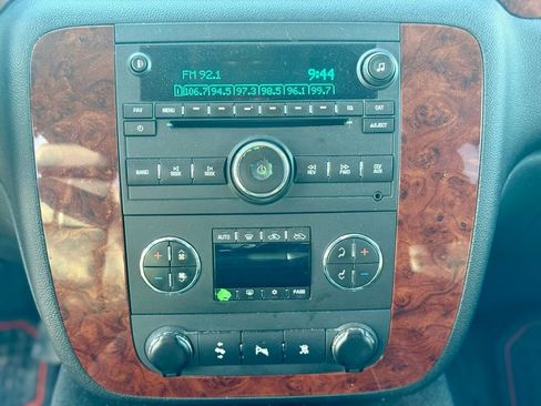 Used 2010 Chevrolet Silverado 1500 LTZ w/ Convenience Package image 22