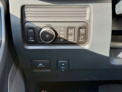 New 2025 Ford F350 Lariat w/ Lariat Ultimate Package AWD/4WD image 27