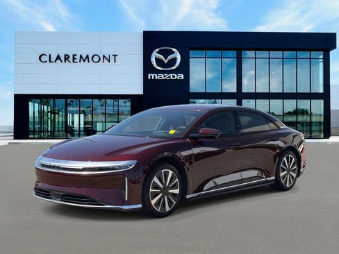Used 2024 Lucid Air Touring AWD/4WD image 3