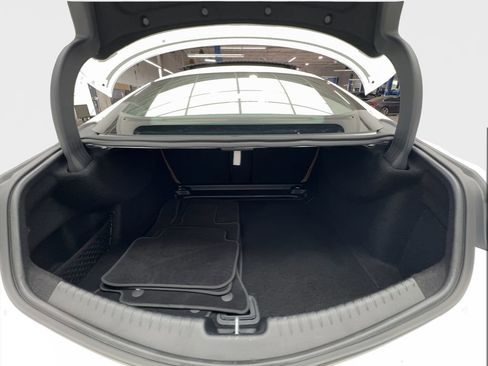 Used 2025 Mercedes-Benz CLE 300 4MATIC Coupe image 16