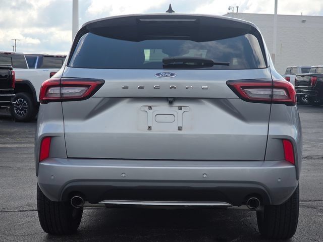 Used 2023 Ford Escape ST-Line w/ Tech Pack #1 FWD image 15