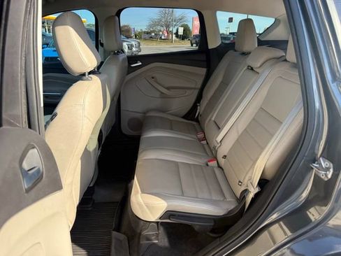 Used 2018 Ford Escape SEL image 15