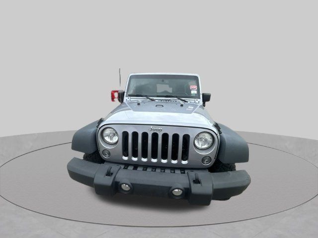 Used 2014 Jeep Wrangler Unlimited Rubicon w/ Connectivity Group AWD/4WD image 9