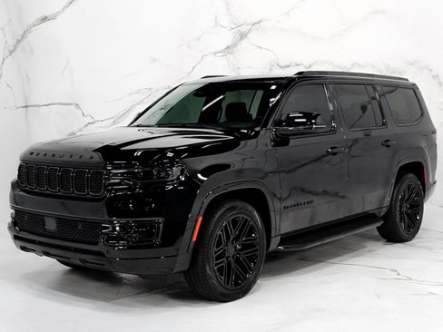 Used 2024 Jeep Wagoneer Series II image 16