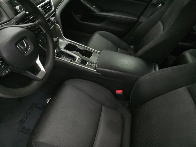 Used 2018 Honda Accord LX image 10
