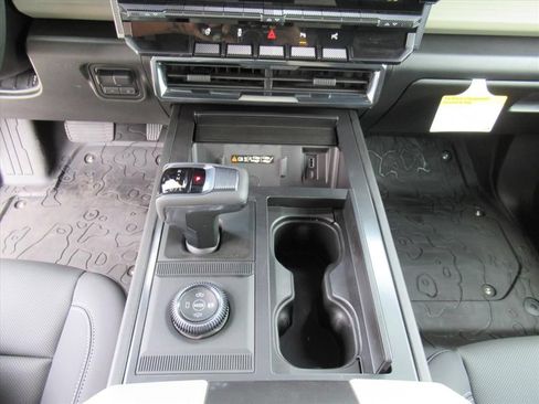 Used 2026 GMC Hummer EV 4x4 Crew Cab image 21