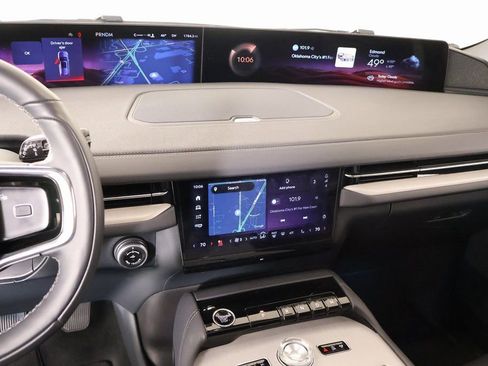 New 2025 Lincoln Navigator Reserve w/ Jet Appearance Package image 5