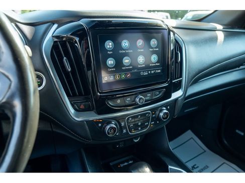 Used 2022 Chevrolet Traverse Premier w/ Redline Edition FWD image 24