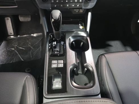 New 2026 Subaru Outback Limited image 23