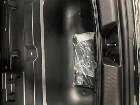 Used 2025 Chevrolet Equinox EV RS w/ LPO, All-Weather Mat Package FWD image 26