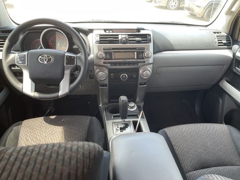 Used 2013 Toyota 4Runner SR5 w/ Convenience Pkg AWD/4WD image 16